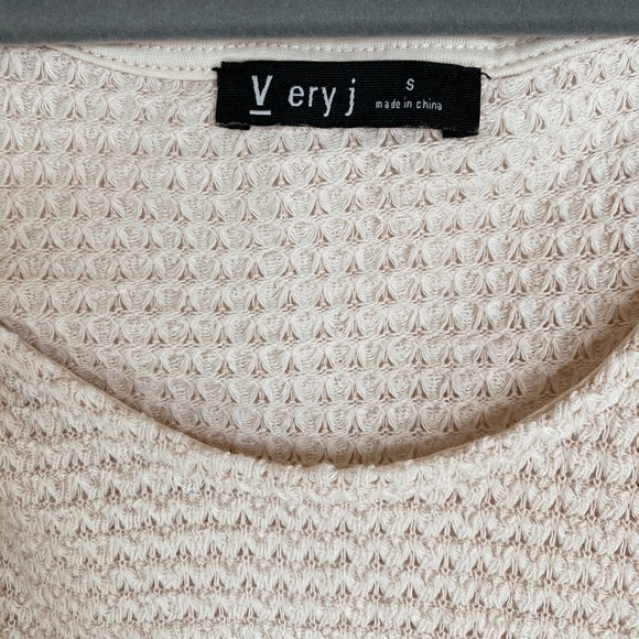 Knit Tassel Tank and Shorts Set - Picture 9 of 9